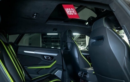 Lamborghini Urus I, 2019 год, 21 900 000 рублей, 28 фотография