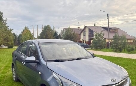 KIA Rio IV, 2017 год, 1 000 000 рублей, 1 фотография