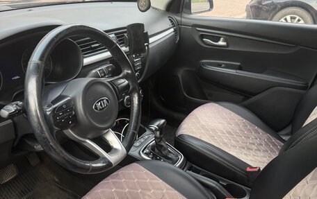 KIA Rio IV, 2017 год, 1 000 000 рублей, 8 фотография