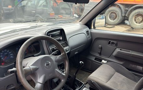 Nissan NP300, 2008 год, 700 000 рублей, 2 фотография
