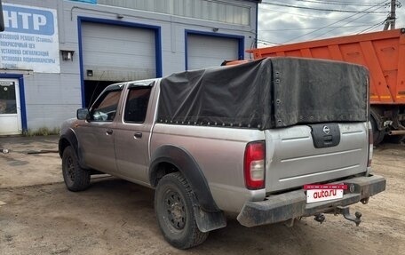 Nissan NP300, 2008 год, 700 000 рублей, 3 фотография