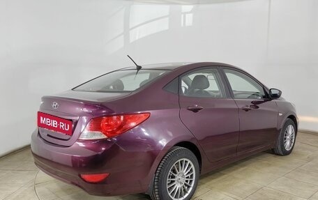 Hyundai Solaris II рестайлинг, 2011 год, 770 000 рублей, 5 фотография