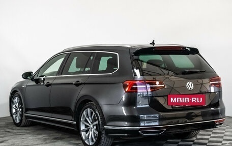 Volkswagen Passat B8 рестайлинг, 2018 год, 2 349 000 рублей, 7 фотография