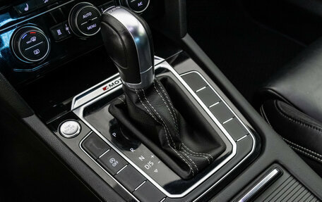 Volkswagen Passat B8 рестайлинг, 2018 год, 2 349 000 рублей, 20 фотография