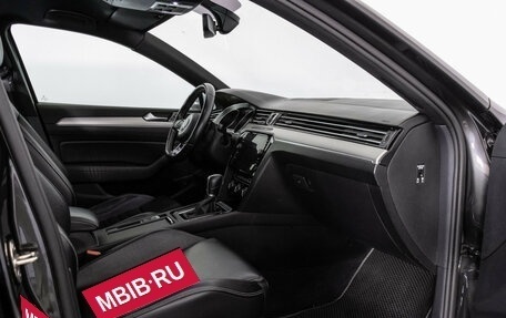 Volkswagen Passat B8 рестайлинг, 2018 год, 2 349 000 рублей, 26 фотография