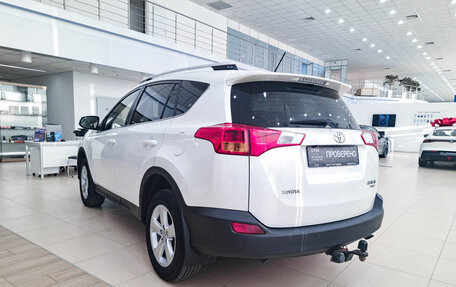 Toyota RAV4, 2014 год, 1 564 000 рублей, 11 фотография