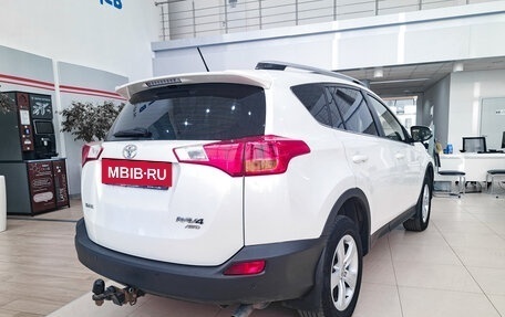 Toyota RAV4, 2014 год, 1 564 000 рублей, 9 фотография