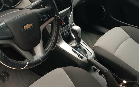 Chevrolet Cruze II, 2013 год, 450 000 рублей, 6 фотография