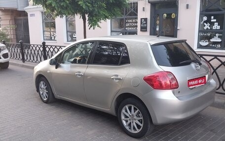Toyota Auris II, 2007 год, 700 000 рублей, 1 фотография