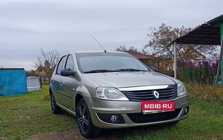 Renault Logan I, 2012 год, 650 000 рублей, 2 фотография