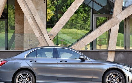 Mercedes-Benz C-Класс, 2019 год, 3 390 000 рублей, 8 фотография