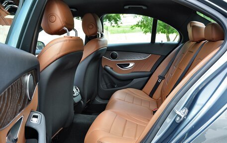 Mercedes-Benz C-Класс, 2019 год, 3 390 000 рублей, 33 фотография