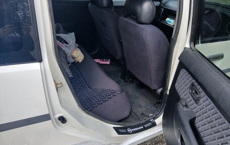 Nissan Cube II, 1998 год, 235 000 рублей, 9 фотография