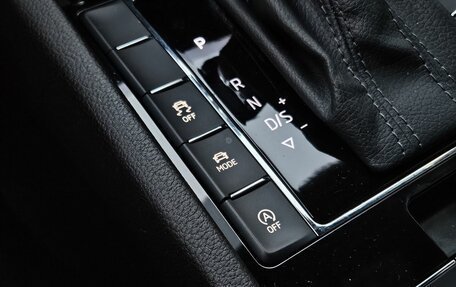 Skoda Superb III рестайлинг, 2020 год, 3 749 000 рублей, 25 фотография
