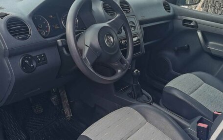 Volkswagen Caddy III рестайлинг, 2010 год, 850 000 рублей, 9 фотография