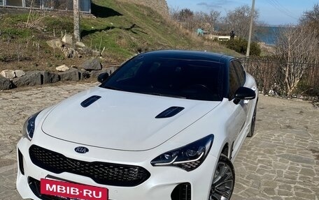 KIA Stinger I, 2018 год, 2 800 000 рублей, 4 фотография