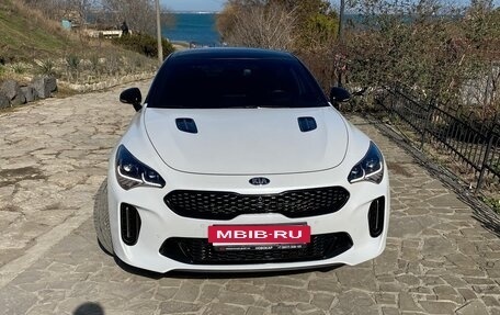 KIA Stinger I, 2018 год, 2 800 000 рублей, 6 фотография