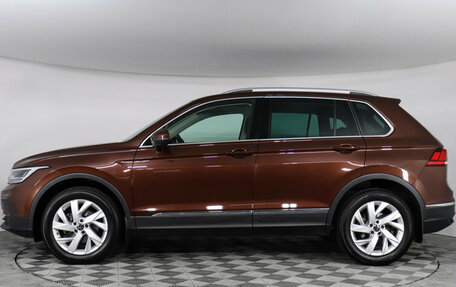 Volkswagen Tiguan II, 2021 год, 2 990 000 рублей, 8 фотография