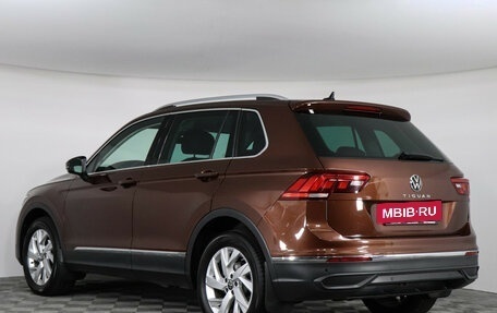 Volkswagen Tiguan II, 2021 год, 2 990 000 рублей, 7 фотография