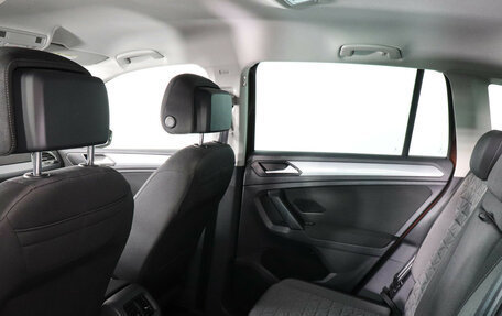 Volkswagen Tiguan II, 2021 год, 2 990 000 рублей, 12 фотография