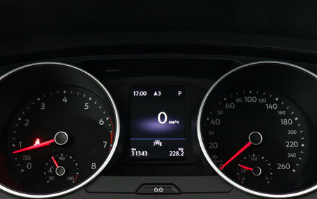 Volkswagen Tiguan II, 2021 год, 2 990 000 рублей, 11 фотография