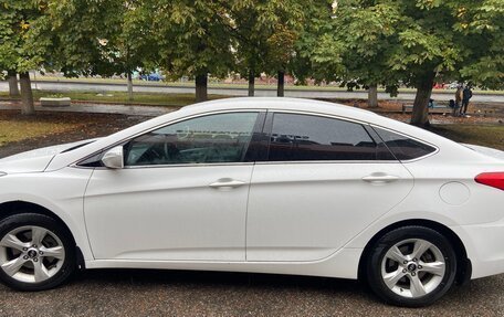 Hyundai i40 I рестайлинг, 2013 год, 950 000 рублей, 3 фотография