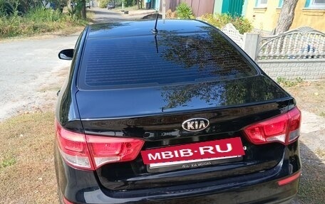 KIA Rio III рестайлинг, 2015 год, 1 000 000 рублей, 6 фотография