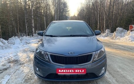 KIA Rio III рестайлинг, 2012 год, 860 000 рублей, 3 фотография