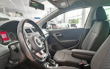 Volkswagen Polo VI (EU Market), 2018 год, 1 349 000 рублей, 20 фотография