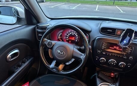 KIA Soul II рестайлинг, 2014 год, 1 100 000 рублей, 11 фотография