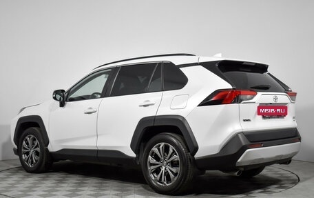Toyota RAV4, 2024 год, 3 870 000 рублей, 7 фотография