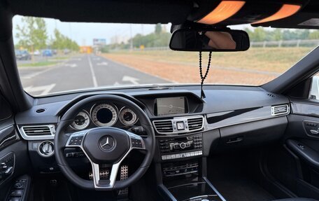 Mercedes-Benz E-Класс, 2013 год, 2 290 000 рублей, 20 фотография