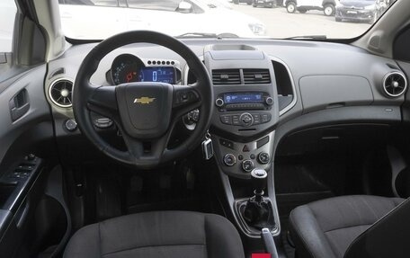 Chevrolet Aveo III, 2013 год, 669 000 рублей, 6 фотография
