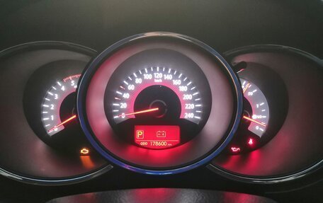 KIA Sorento II рестайлинг, 2010 год, 1 500 000 рублей, 9 фотография