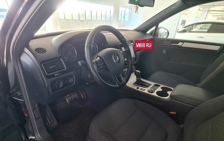 Volkswagen Touareg III, 2010 год, 2 100 000 рублей, 3 фотография