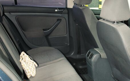 Volkswagen Golf V, 2008 год, 700 000 рублей, 27 фотография