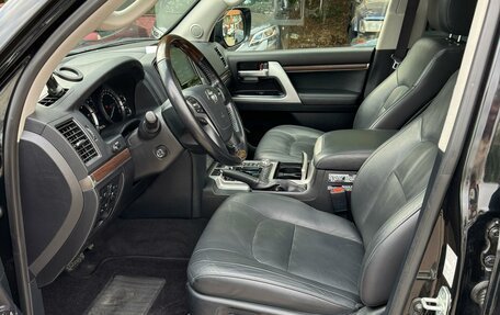 Toyota Land Cruiser 200, 2019 год, 6 650 000 рублей, 14 фотография