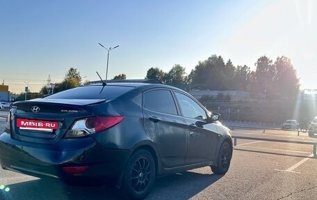 Hyundai Solaris II рестайлинг, 2011 год, 330 000 рублей, 5 фотография