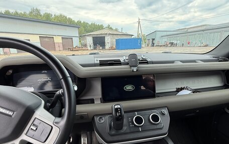 Land Rover Defender II, 2021 год, 7 800 000 рублей, 12 фотография