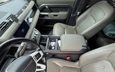 Land Rover Defender II, 2021 год, 7 800 000 рублей, 16 фотография