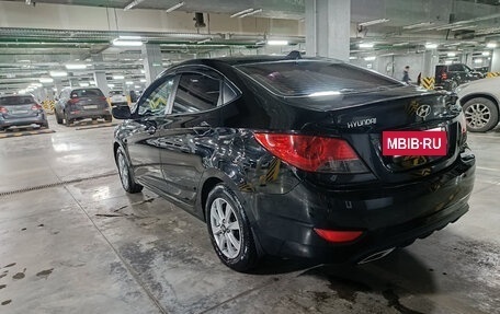 Hyundai Solaris II рестайлинг, 2014 год, 800 000 рублей, 6 фотография