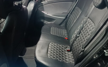 Hyundai Solaris II рестайлинг, 2014 год, 800 000 рублей, 13 фотография