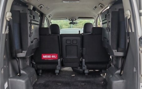 Toyota Voxy II, 2007 год, 1 100 000 рублей, 5 фотография