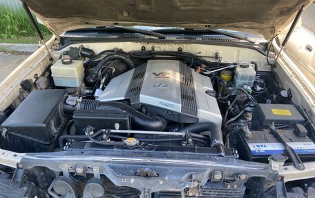 Lexus LX II, 2003 год, 2 950 000 рублей, 22 фотография