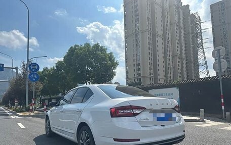 Skoda Octavia, 2020 год, 1 350 000 рублей, 6 фотография