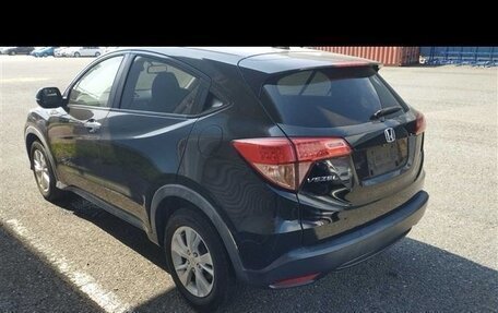 Honda Vezel, 2016 год, 1 300 000 рублей, 6 фотография