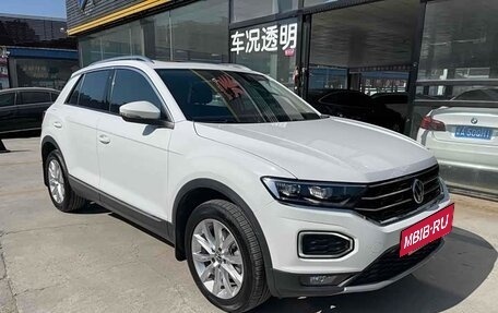 Volkswagen T-Roc I, 2021 год, 1 550 000 рублей, 3 фотография
