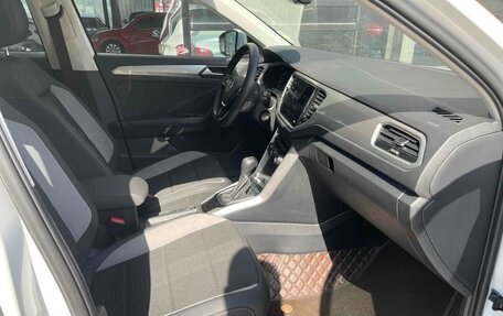 Volkswagen T-Roc I, 2021 год, 1 550 000 рублей, 9 фотография