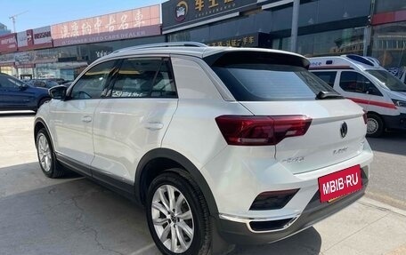 Volkswagen T-Roc I, 2021 год, 1 550 000 рублей, 6 фотография