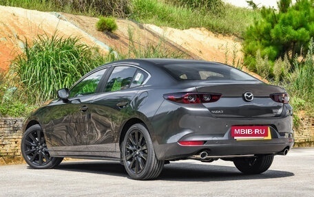 Mazda 3, 2025 год, 2 400 000 рублей, 5 фотография